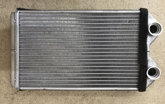 Εικόνα από ΨΥΓΕΙΟ ΚΑΛΟΡΙΦΕΡ TOYOTA HILUX 215X140X32