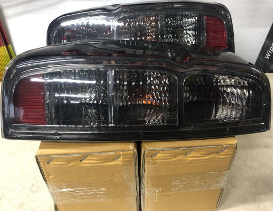 Εικόνα από ΦΑΝΟΣ ΣΤΟΠ NISSAN D40 SMOKE SET